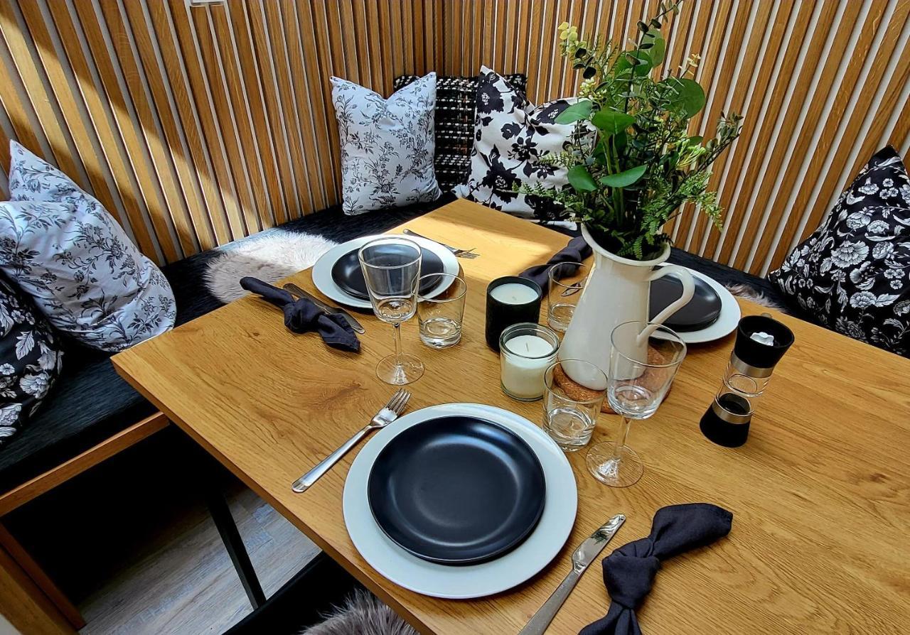 로끼뜨니쩨나드이제로우 Loft Rezidence Vista 아파트 외부 사진