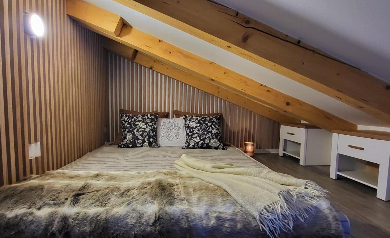 로끼뜨니쩨나드이제로우 Loft Rezidence Vista 아파트 외부 사진